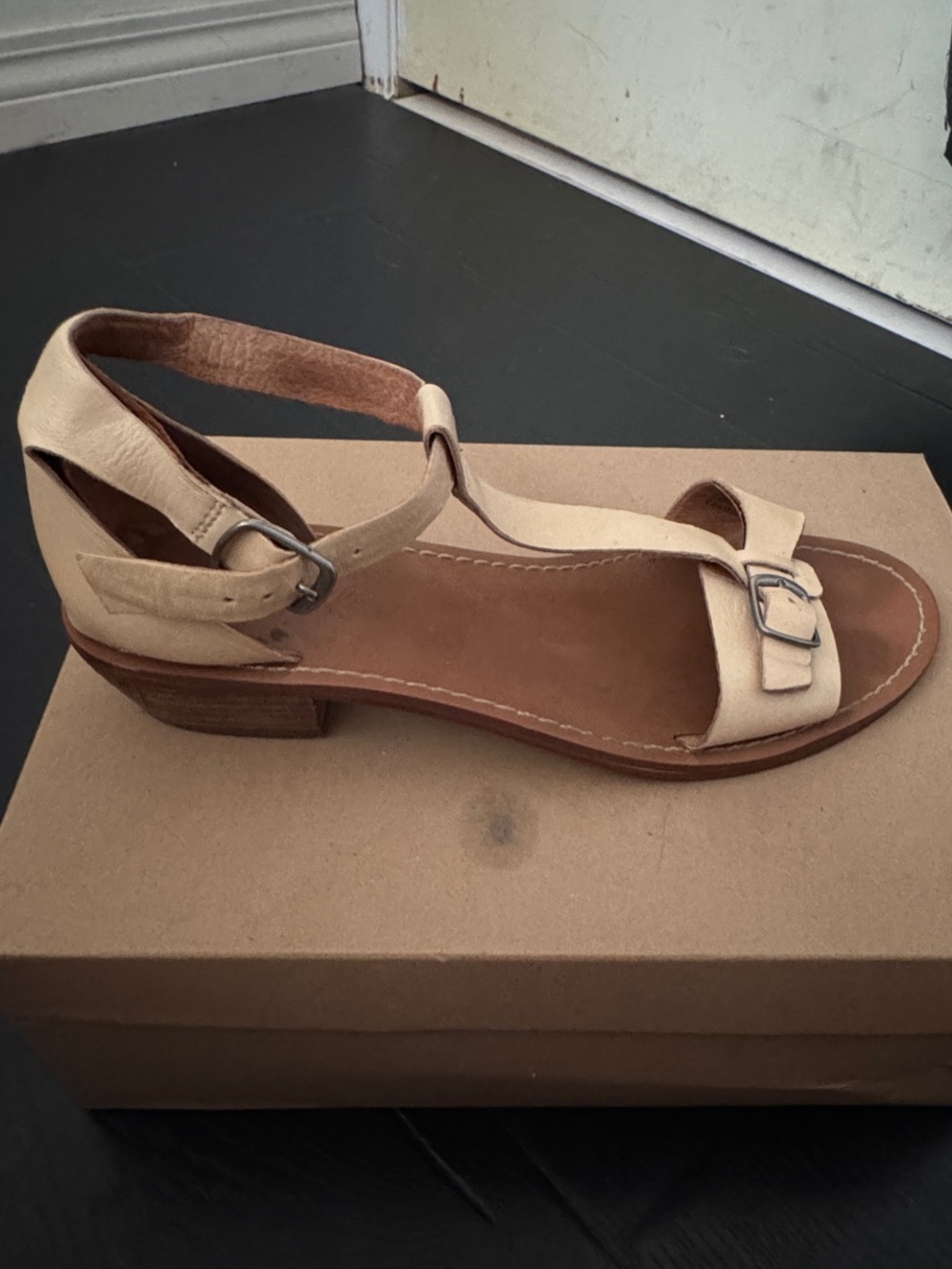 Women's Madewell Beige T-Strap Low Heel Sandals